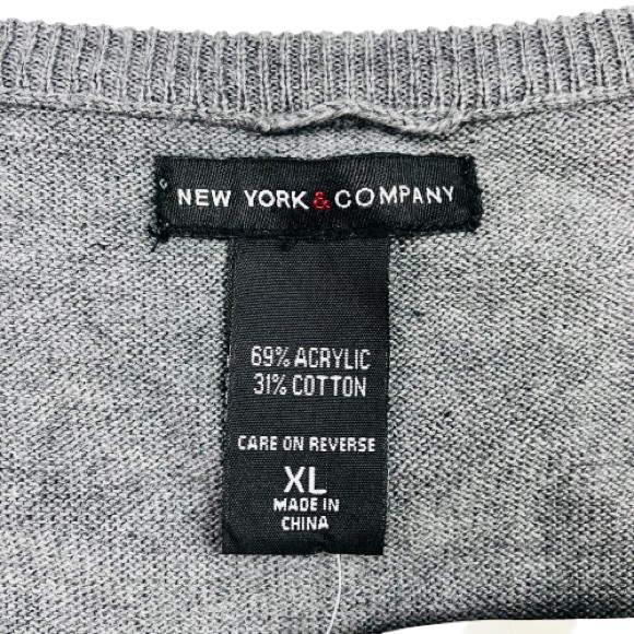 New York & Company Women's Sleeveless Pullover Sweater Top Size XL. - Picture 3 of 4